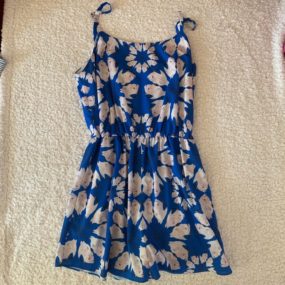 NWOT Alice and Olivia Daisy Bird Romper